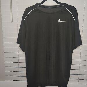 Nike Dri- Fit Running Men's Black Tee with White Logo Size XXL